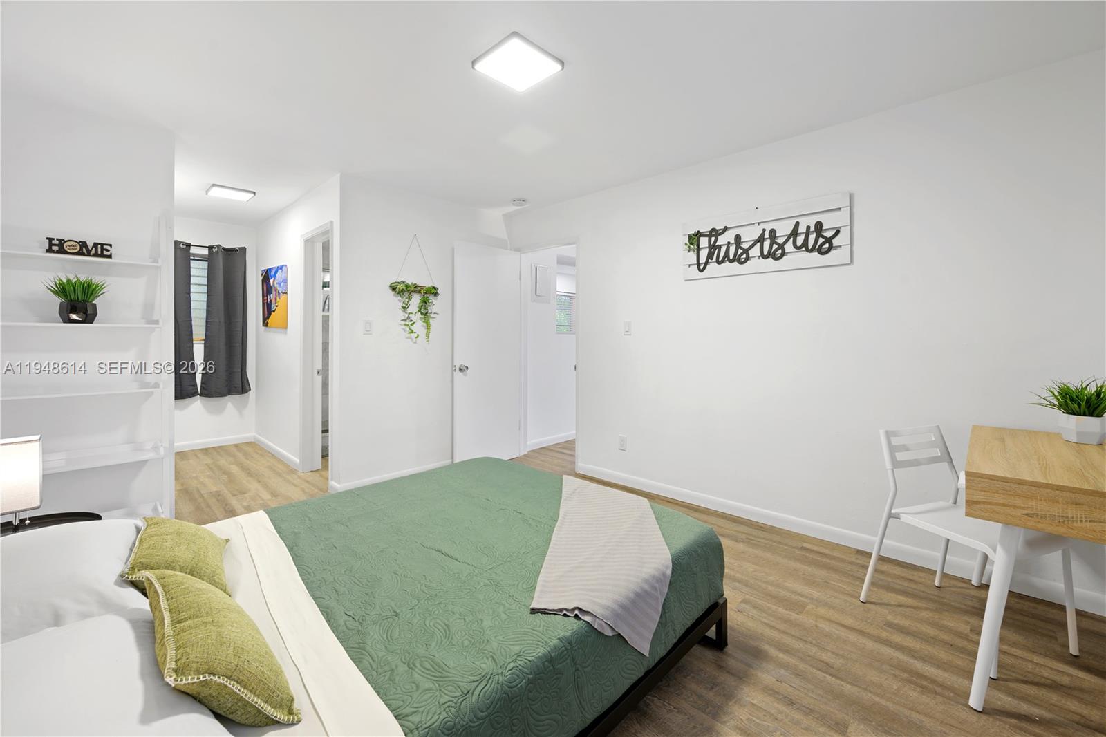 1730 NE 7th St #1-5 Fort Lauderdale, FL 33304