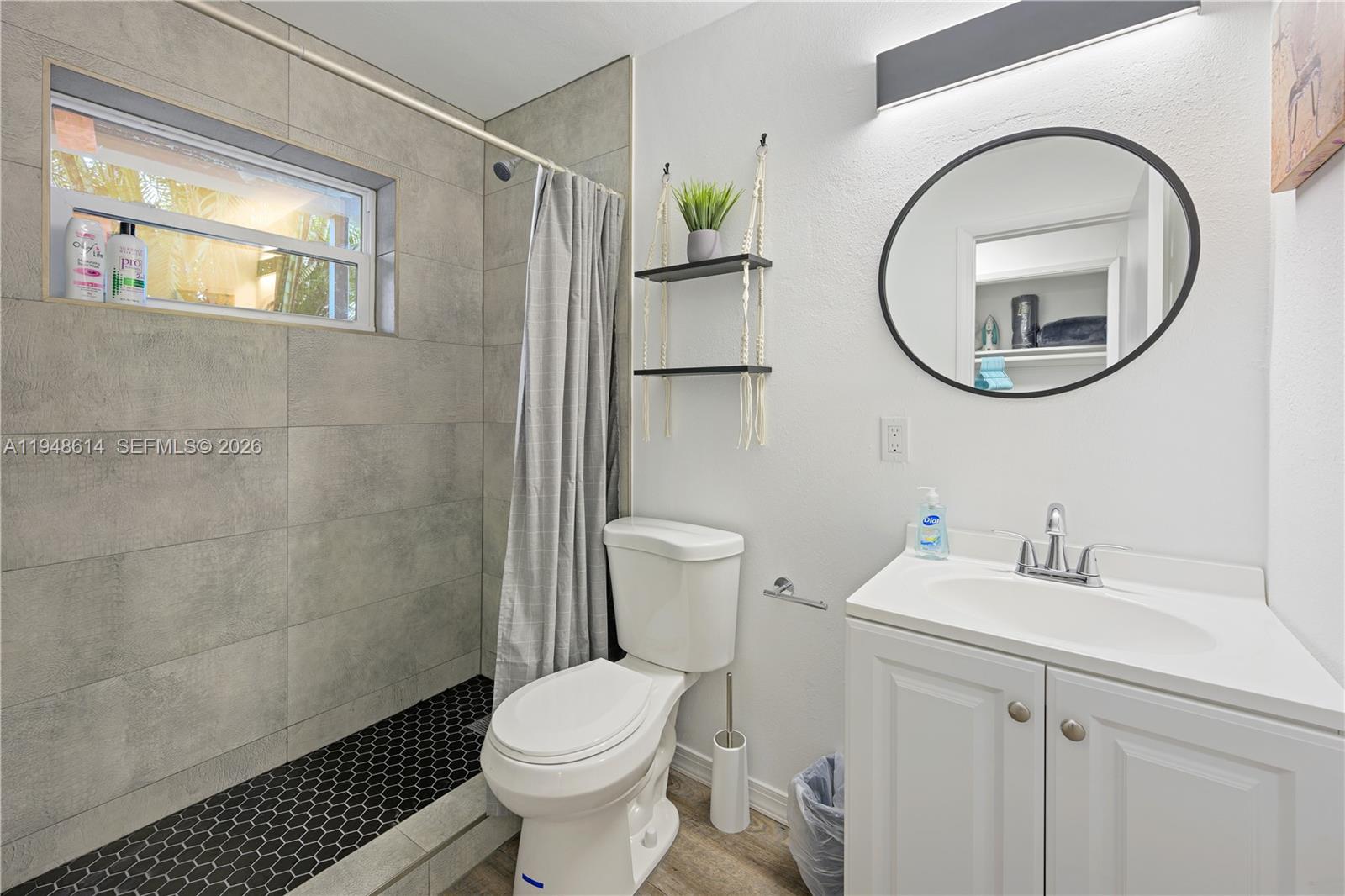 1730 NE 7th St #1-5 Fort Lauderdale, FL 33304