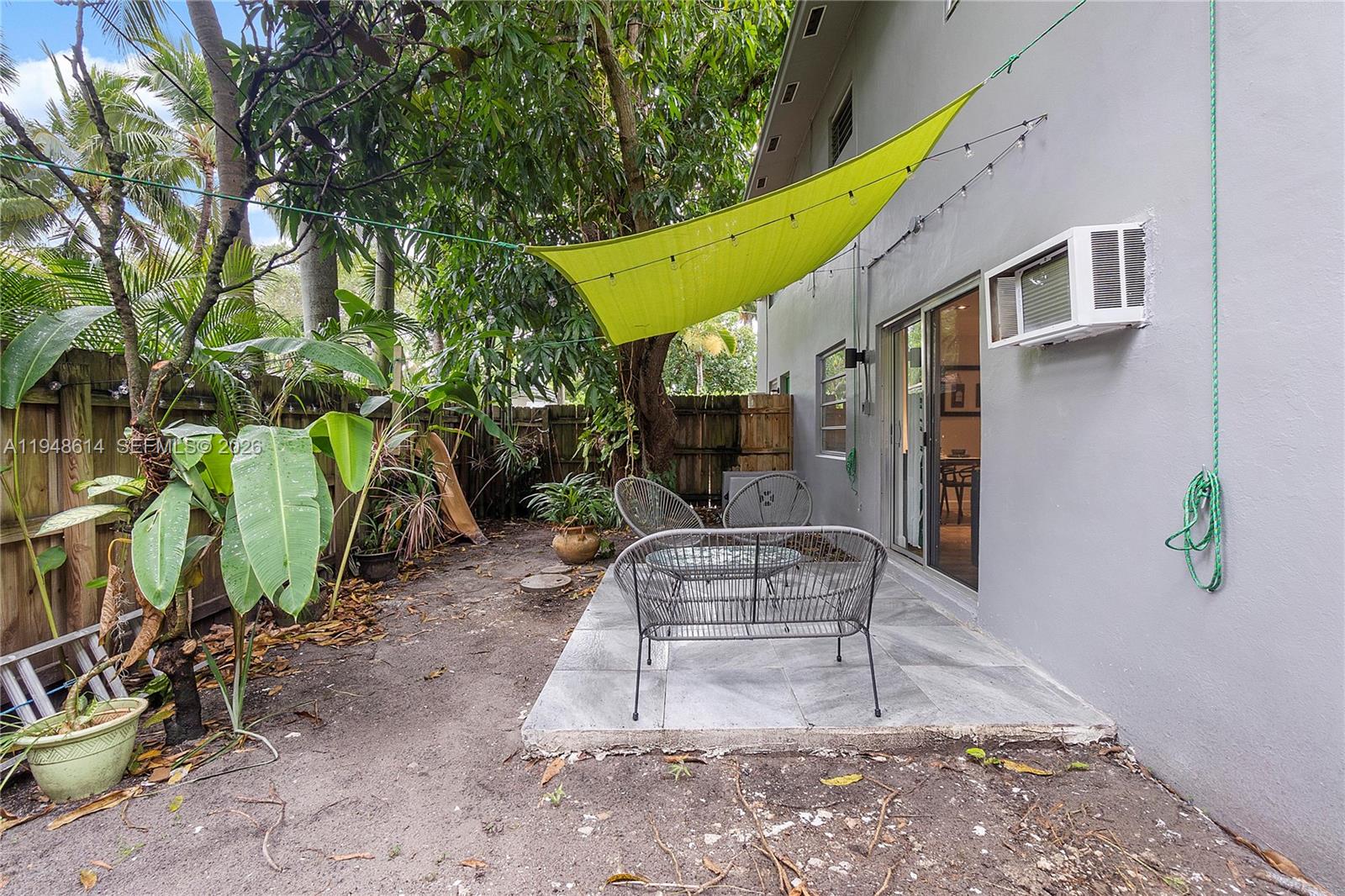 1730 NE 7th St #1-5 Fort Lauderdale, FL 33304