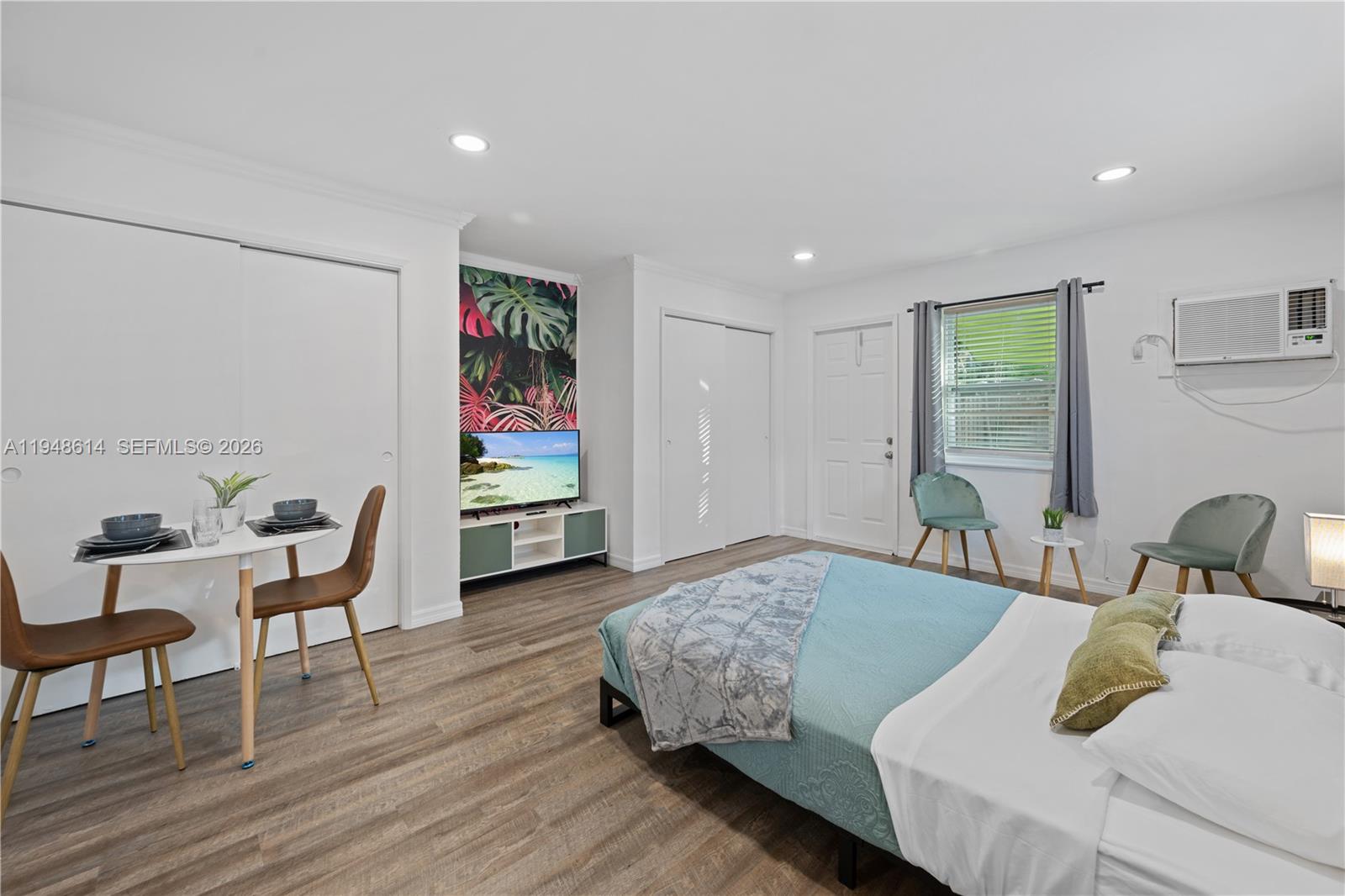 1730 NE 7th St #1-5 Fort Lauderdale, FL 33304