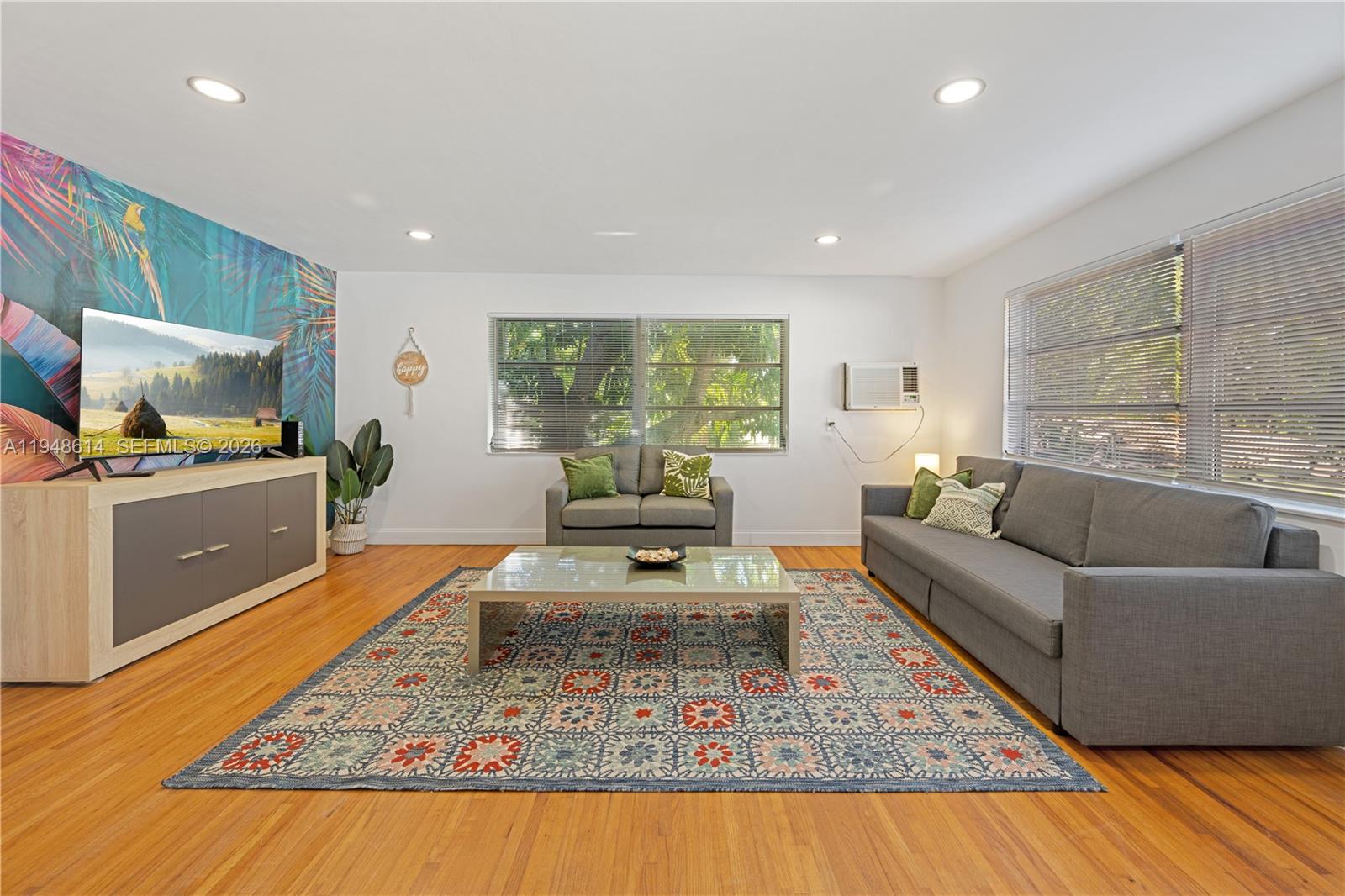 1730 NE 7th St #1-5 Fort Lauderdale, FL 33304