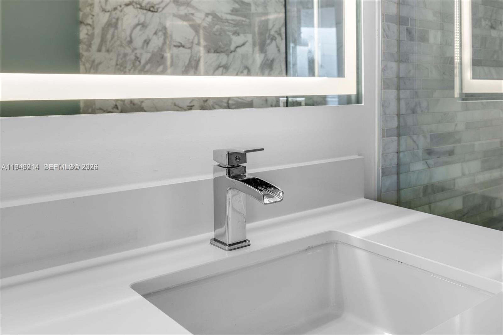 image Paramount Miami Worldcenter25