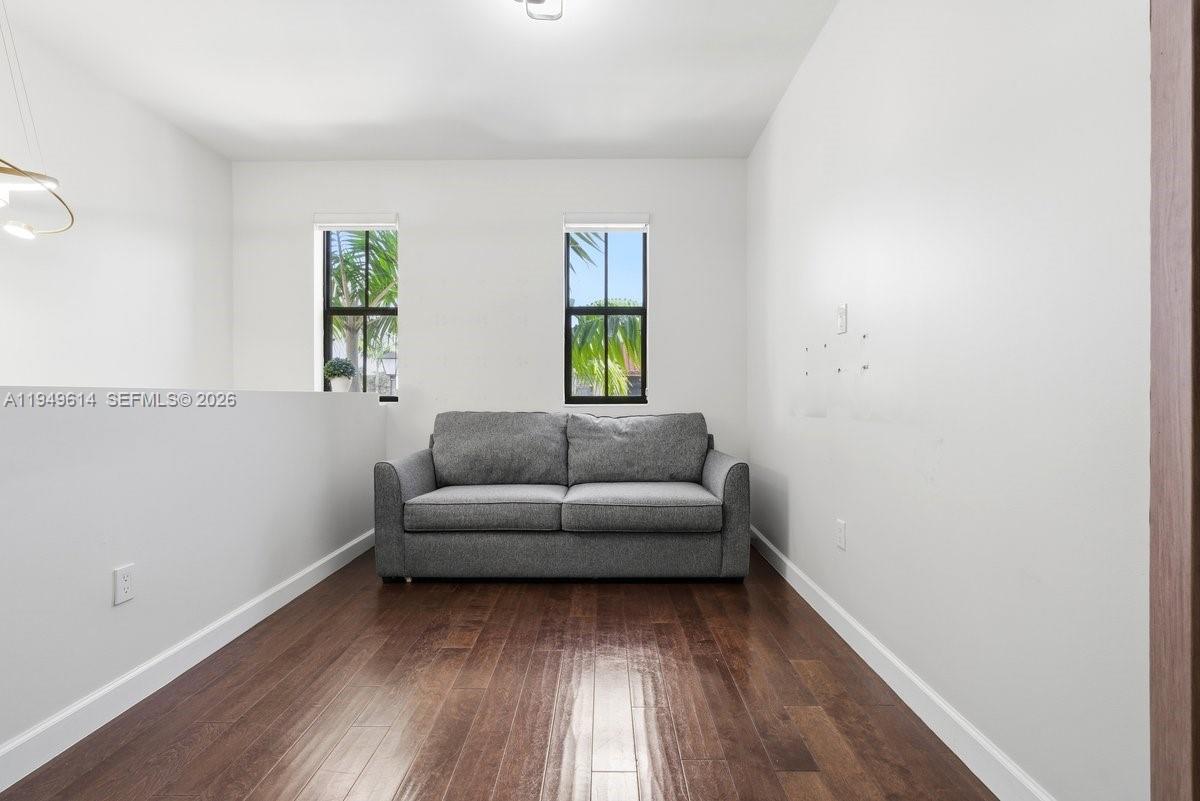 7026 NW 103rd Pl Doral, FL 33178