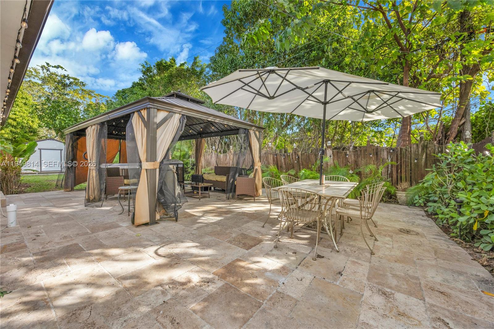 6220 SW 61st St South Miami, FL 33143