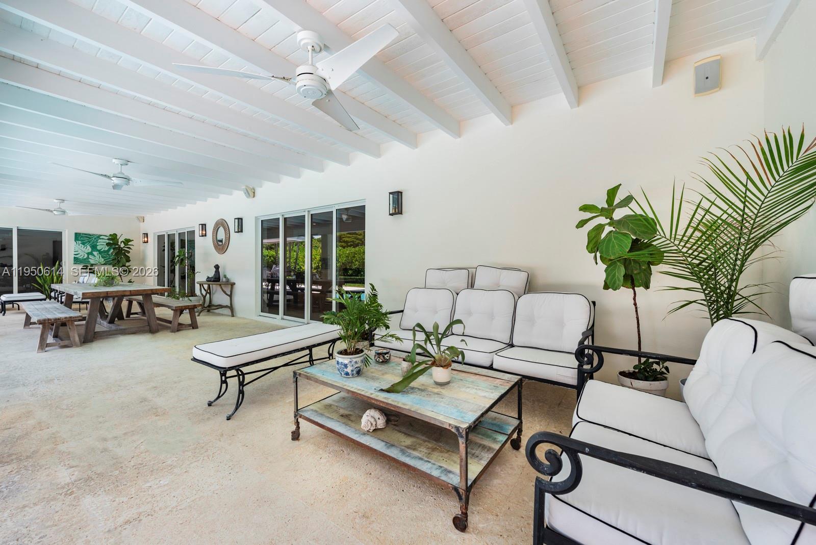 15503 SW 74th Pl Palmetto Bay, FL 33157