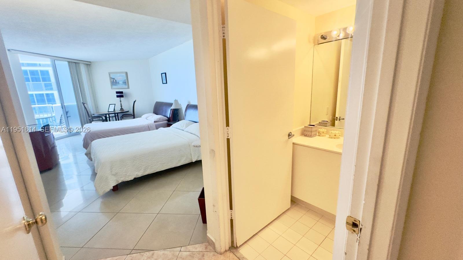 17375 Collins Ave #1003 Sunny Isles Beach, FL 33160