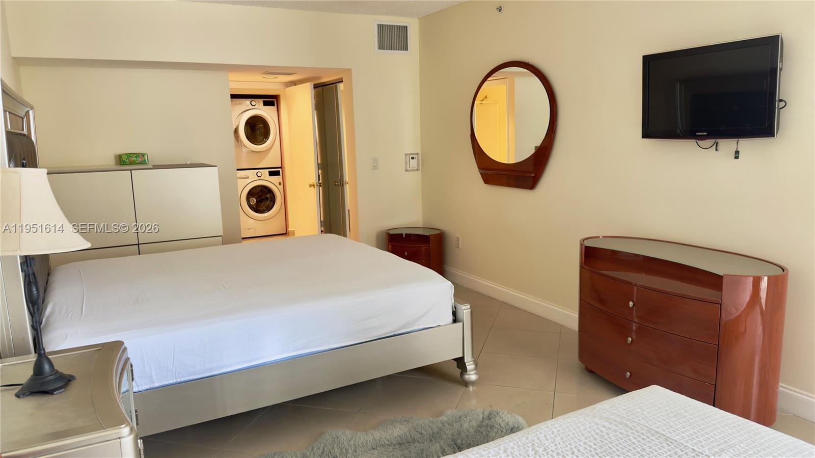 17375 Collins Ave #1003 Sunny Isles Beach, FL 33160