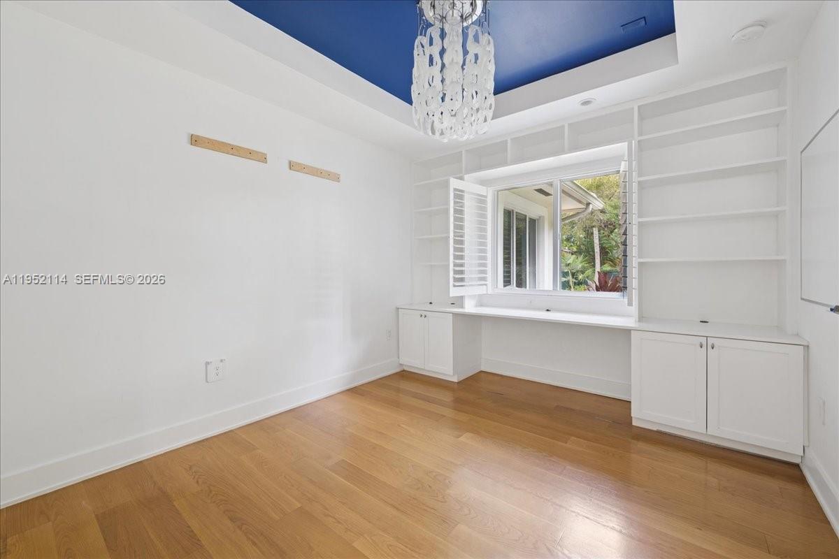 2910 Calusa St Miami, FL 33133