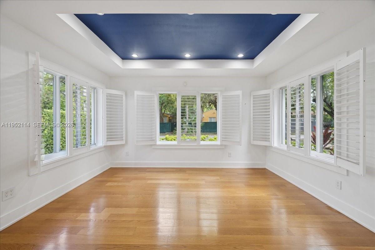 2910 Calusa St Miami, FL 33133