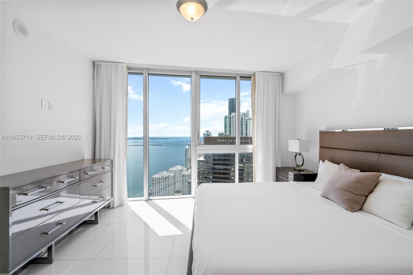 image Icon Brickell III (W Miami)35