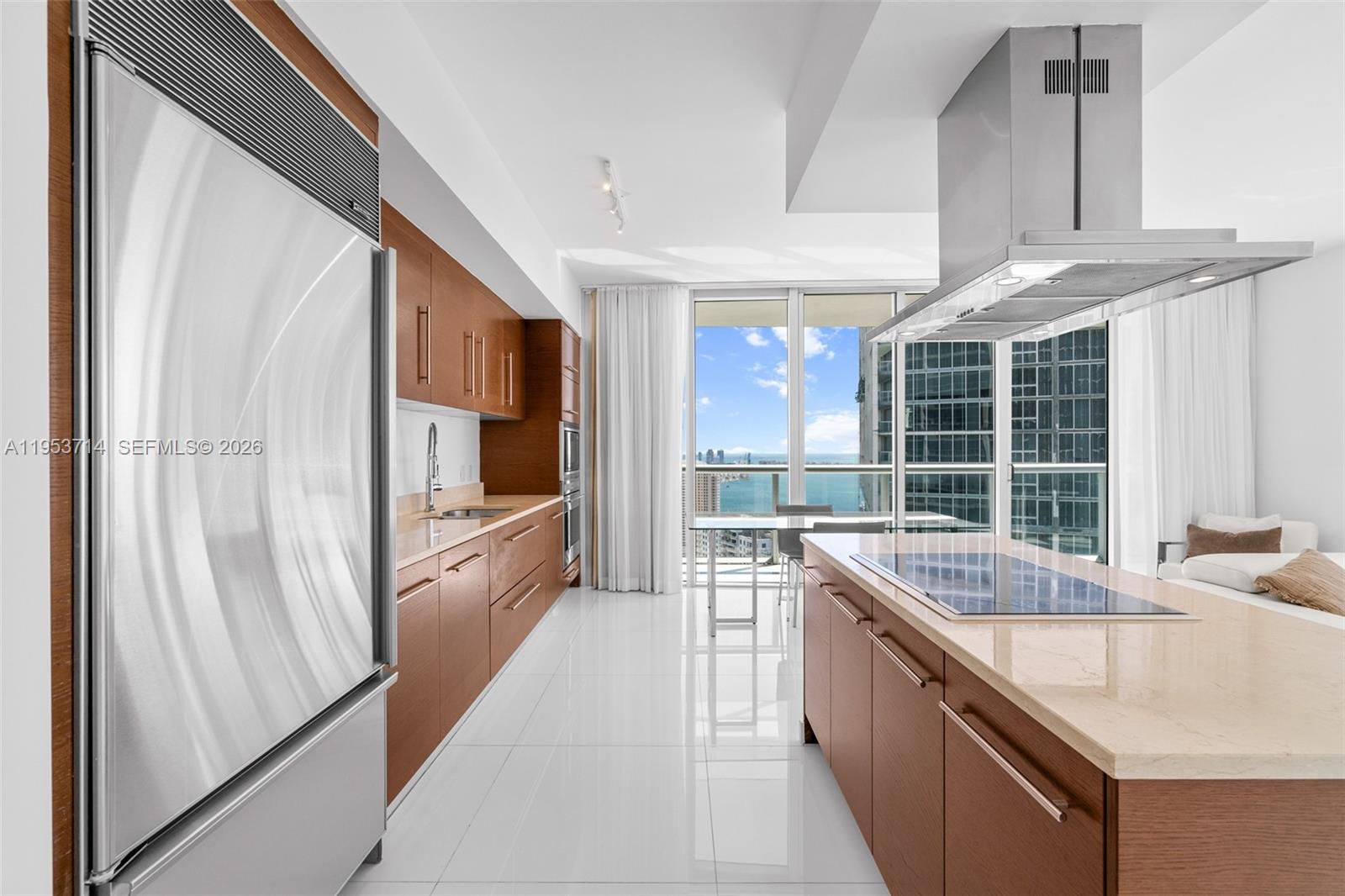 image Icon Brickell III (W Miami)8