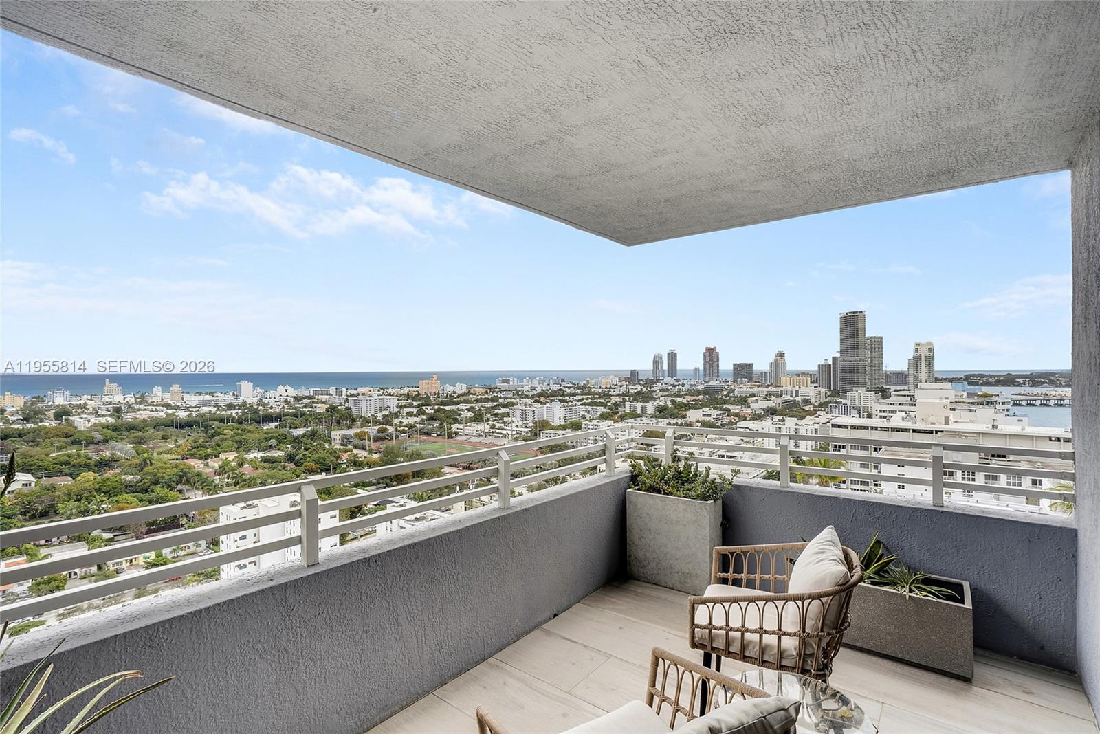 image The Waverly at South Beach8