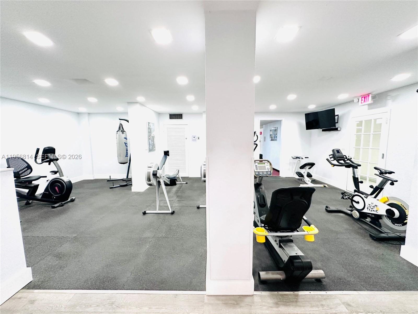 image Winston Towers 30012