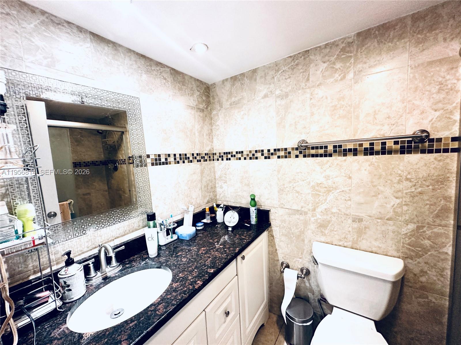 image Winston Towers 30030