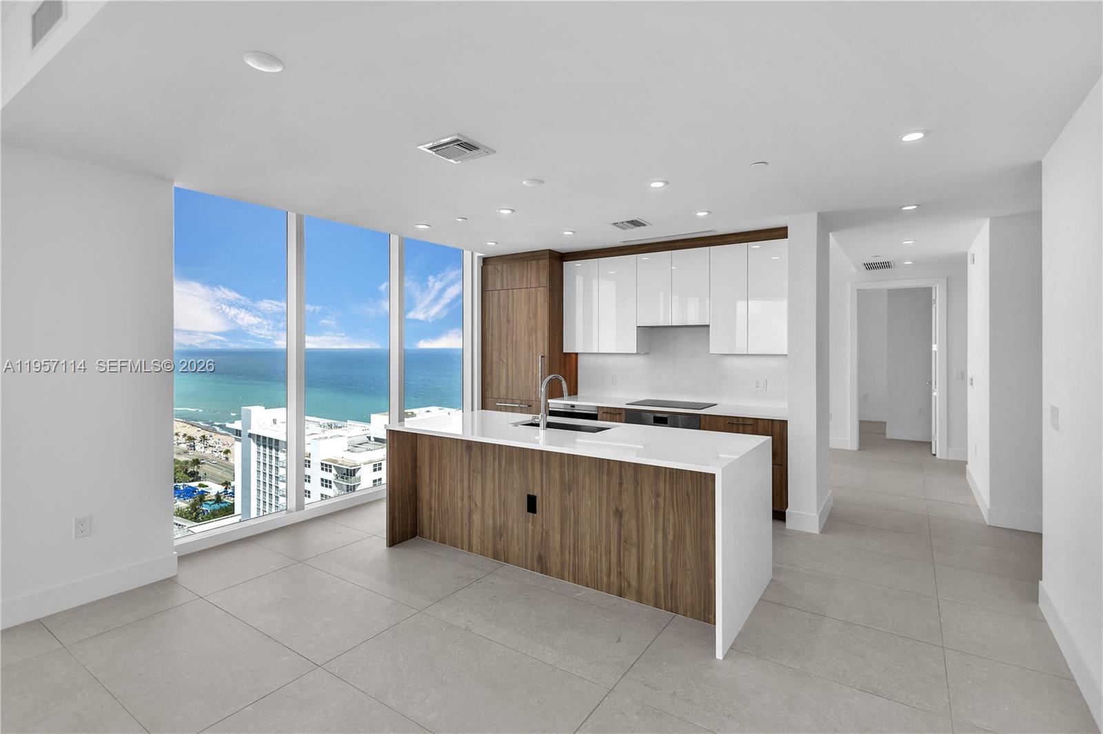 151 N Seabreeze Blvd #2003E Fort Lauderdale, FL 33304