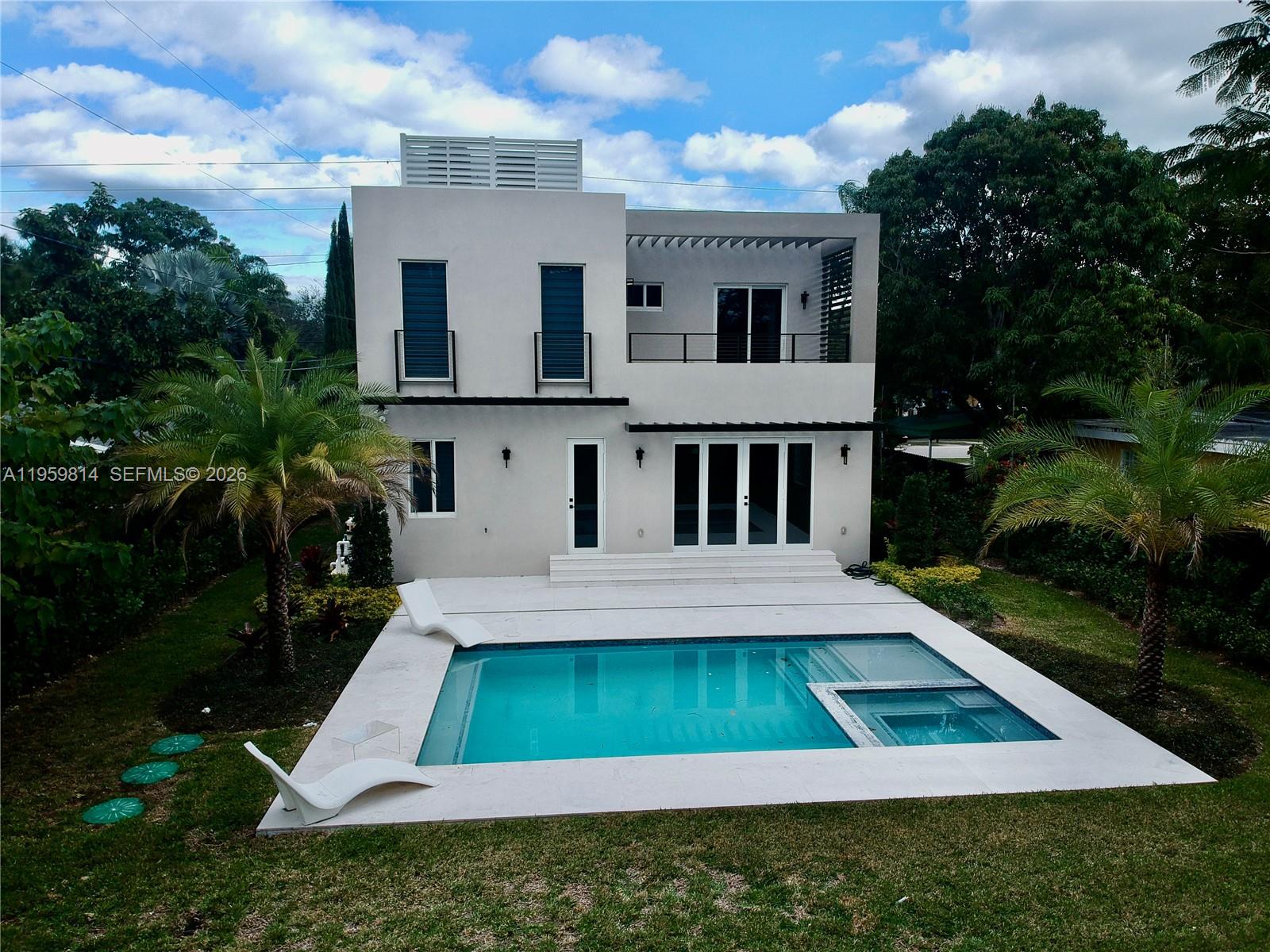 7850 SW 67th Ave South Miami, FL 33143