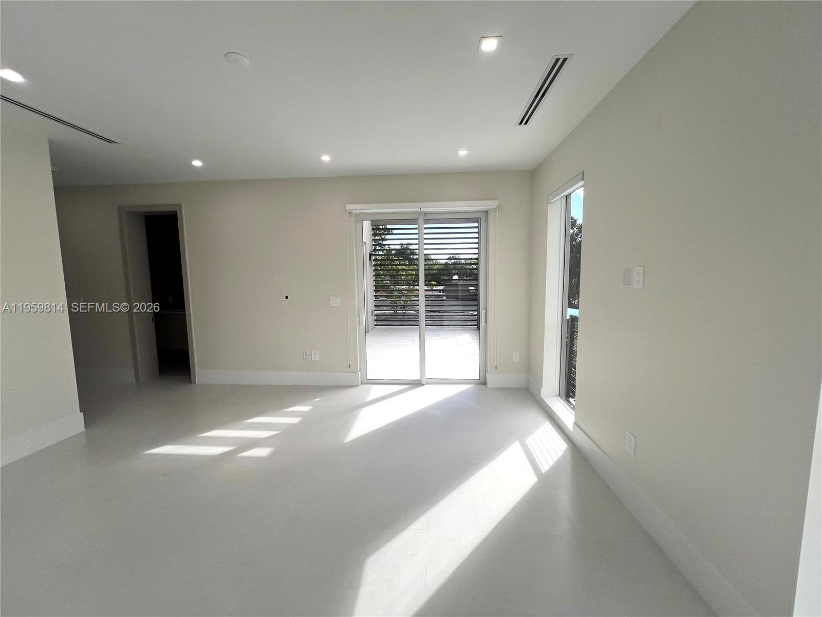 7850 SW 67th Ave South Miami, FL 33143