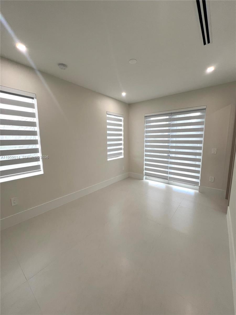 7850 SW 67th Ave South Miami, FL 33143