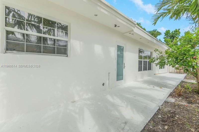 4731 Pierce St Hollywood, FL 33021