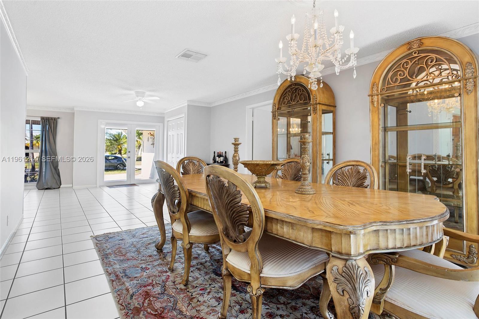 570 Royal Poinciana Ct Weston, FL 33326