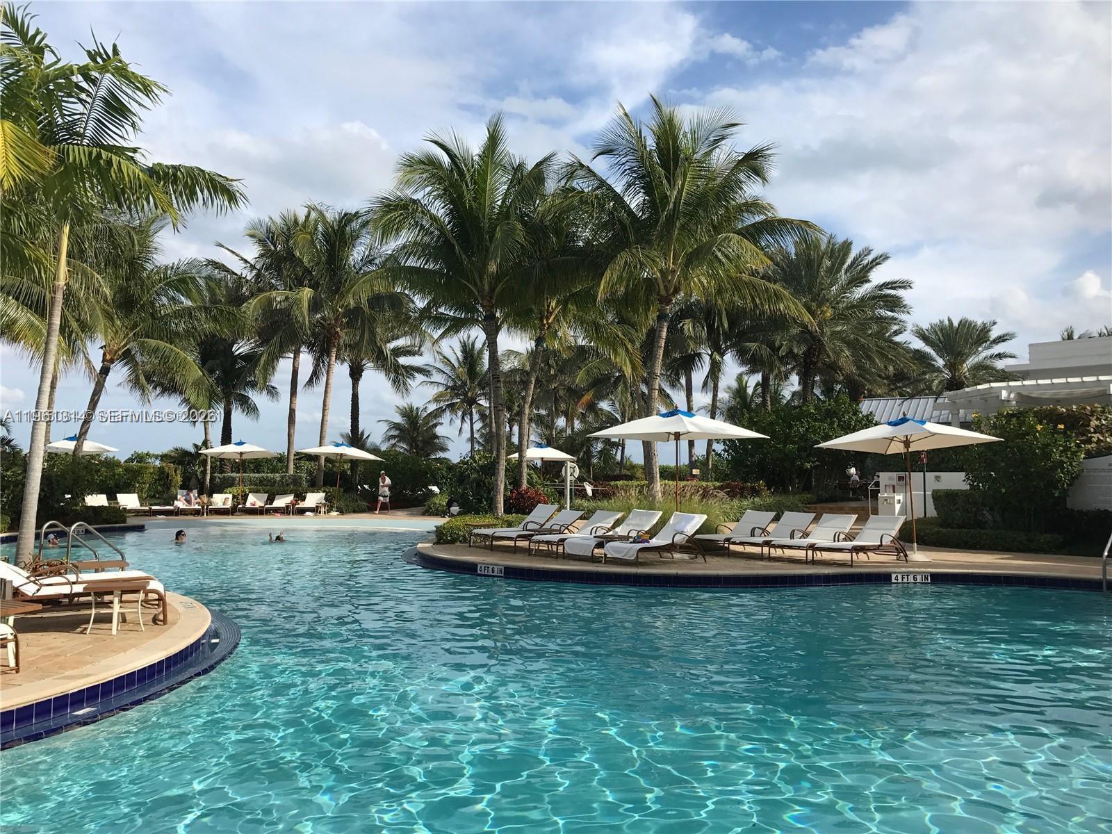 image Continuum South Beach South Tower32