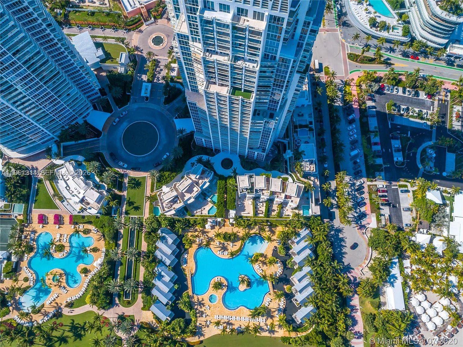 image Continuum South Beach South Tower36