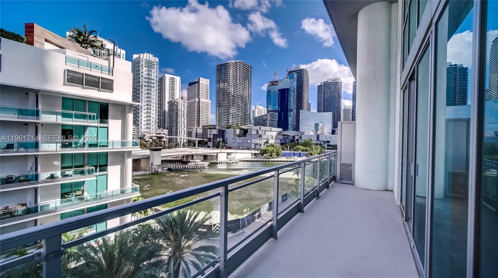 image The Ivy at Riverfront13