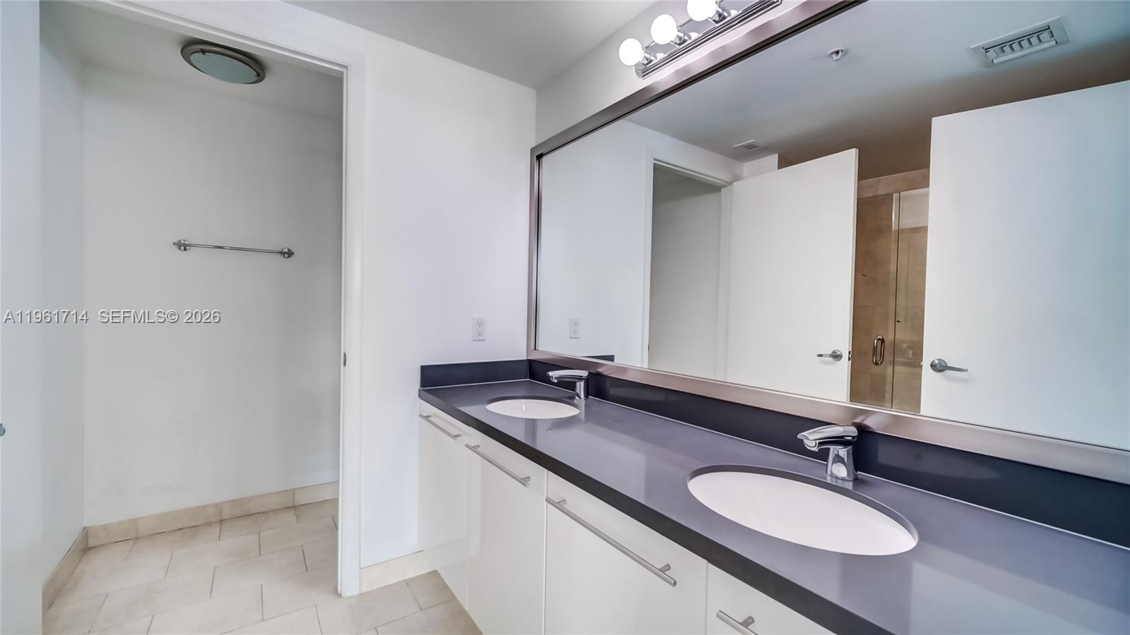 image The Ivy at Riverfront20