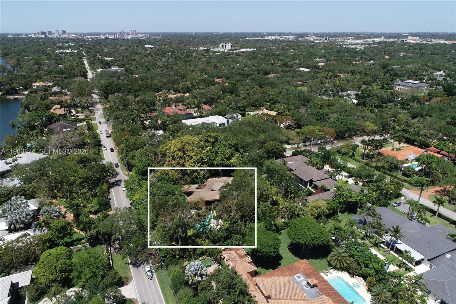 4895 SW 88th St Miami, FL 33156