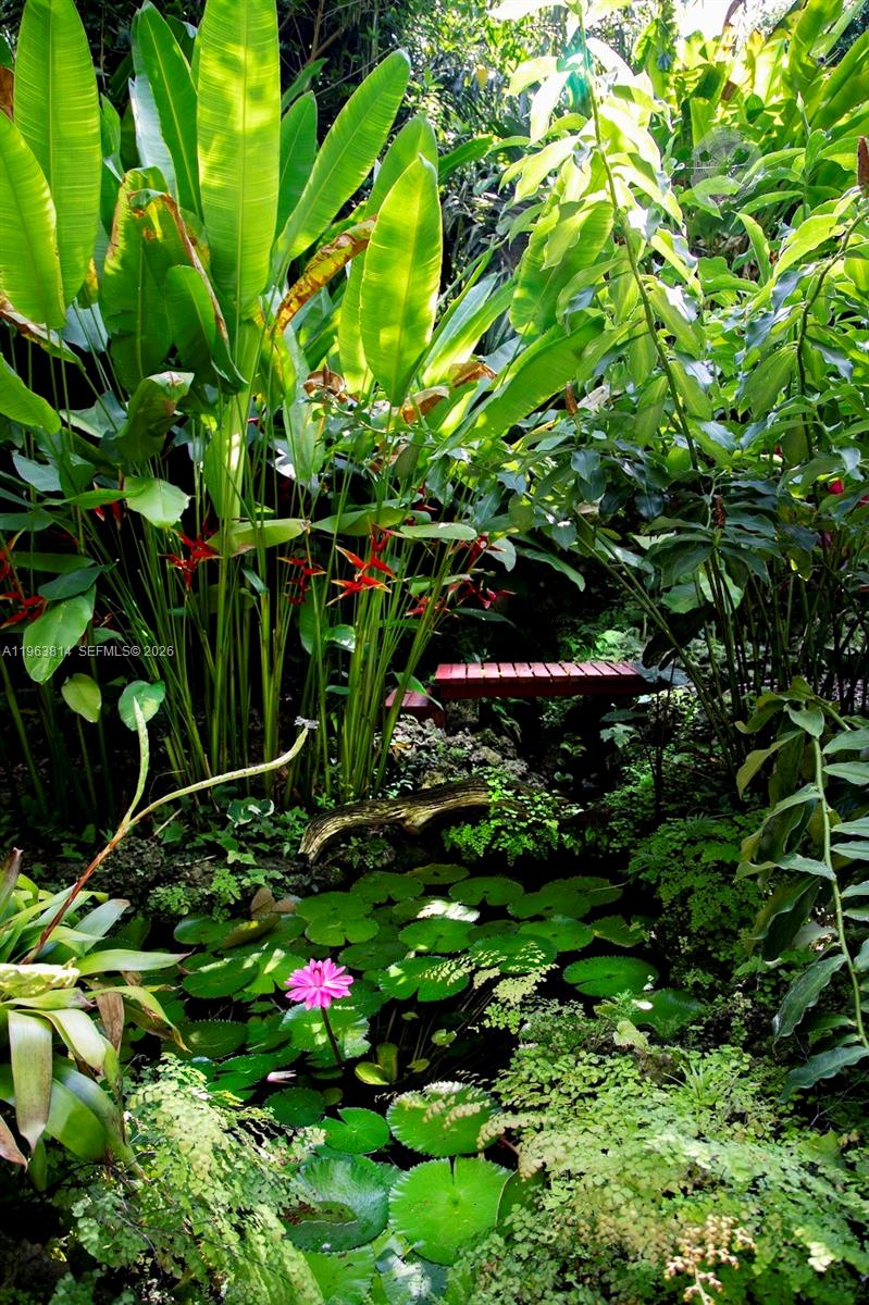 4895 SW 88th St Miami, FL 33156