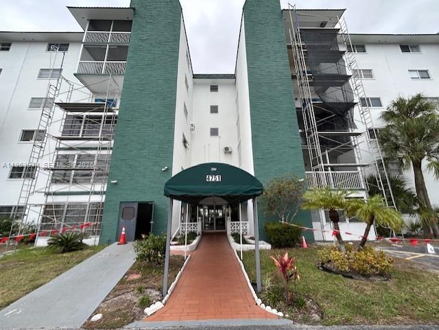 4751 NW 21st St #114