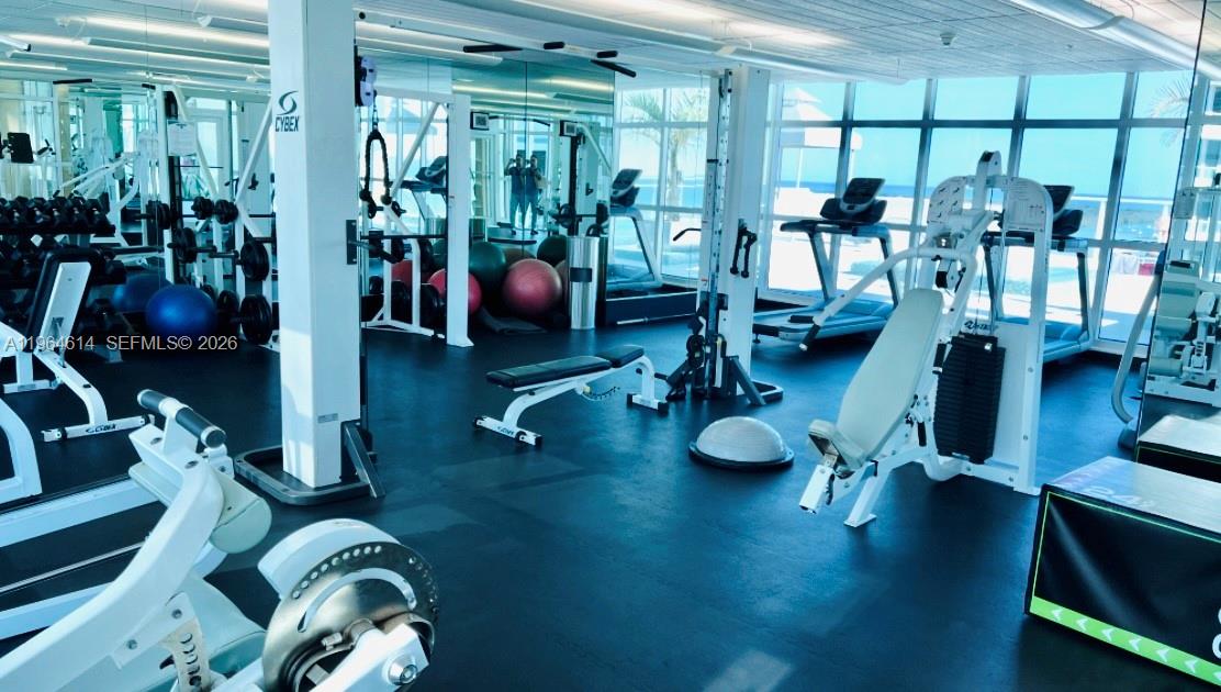 image Emerald at Brickell16