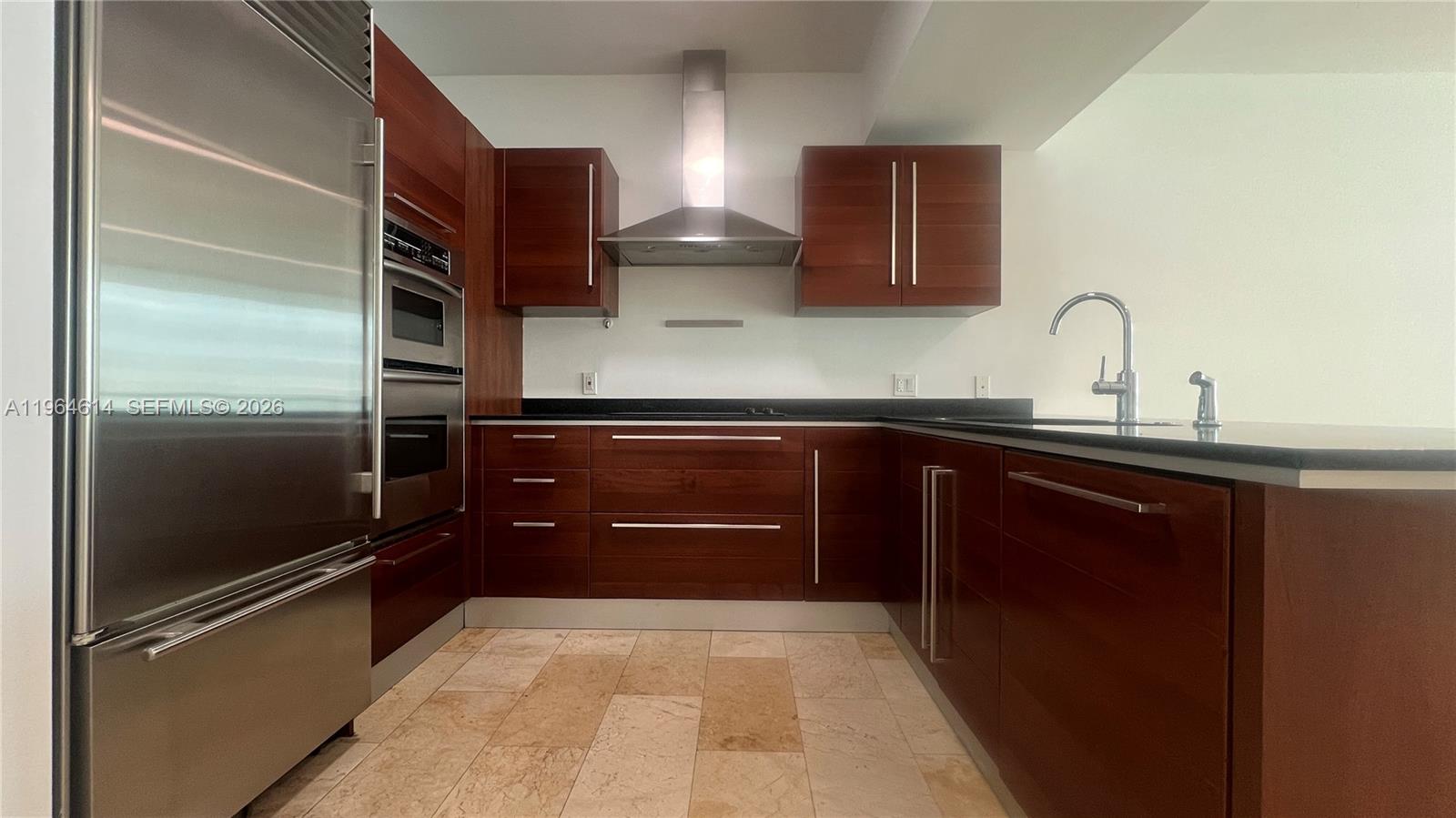 image Emerald at Brickell1