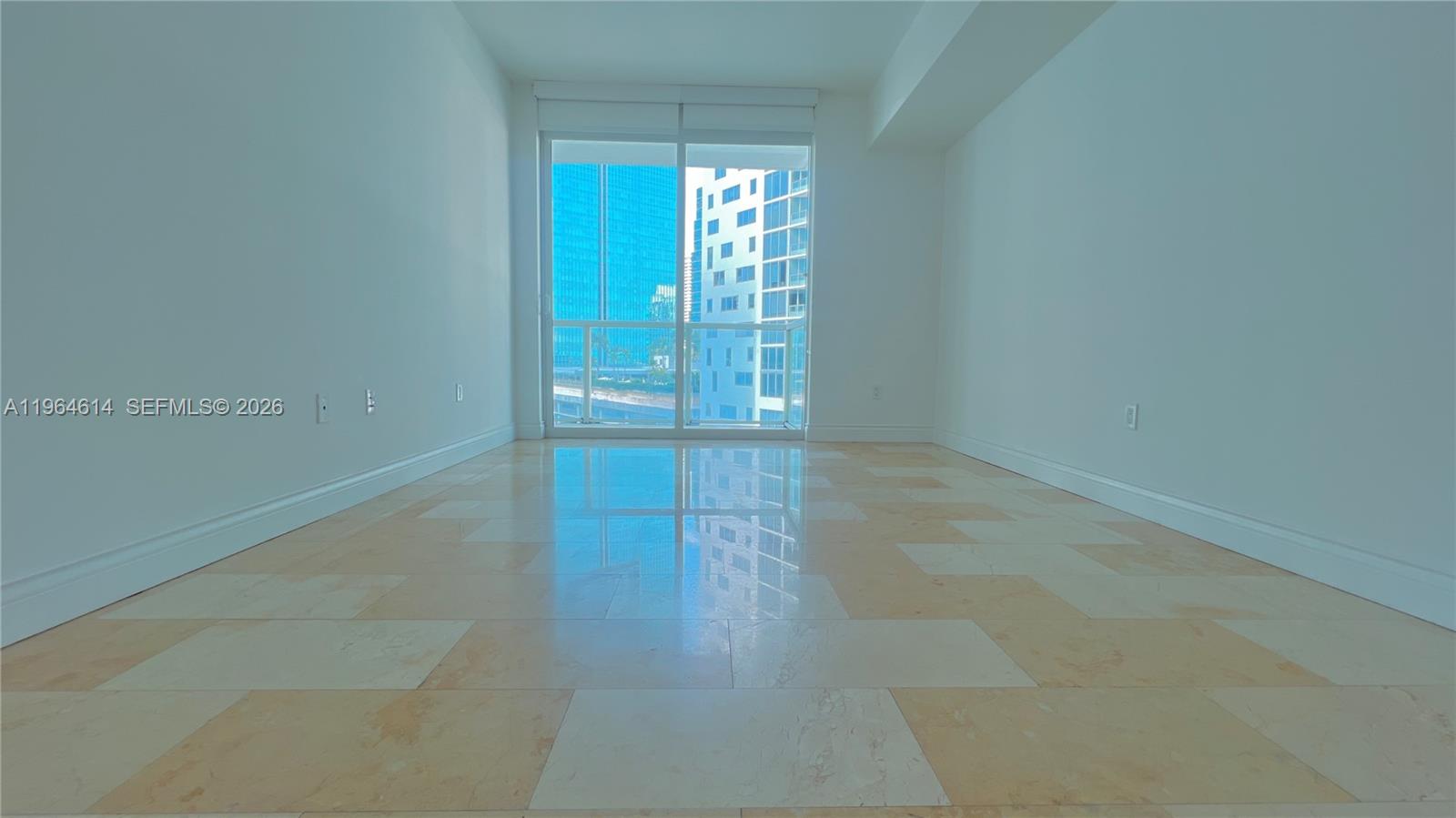 image Emerald at Brickell6