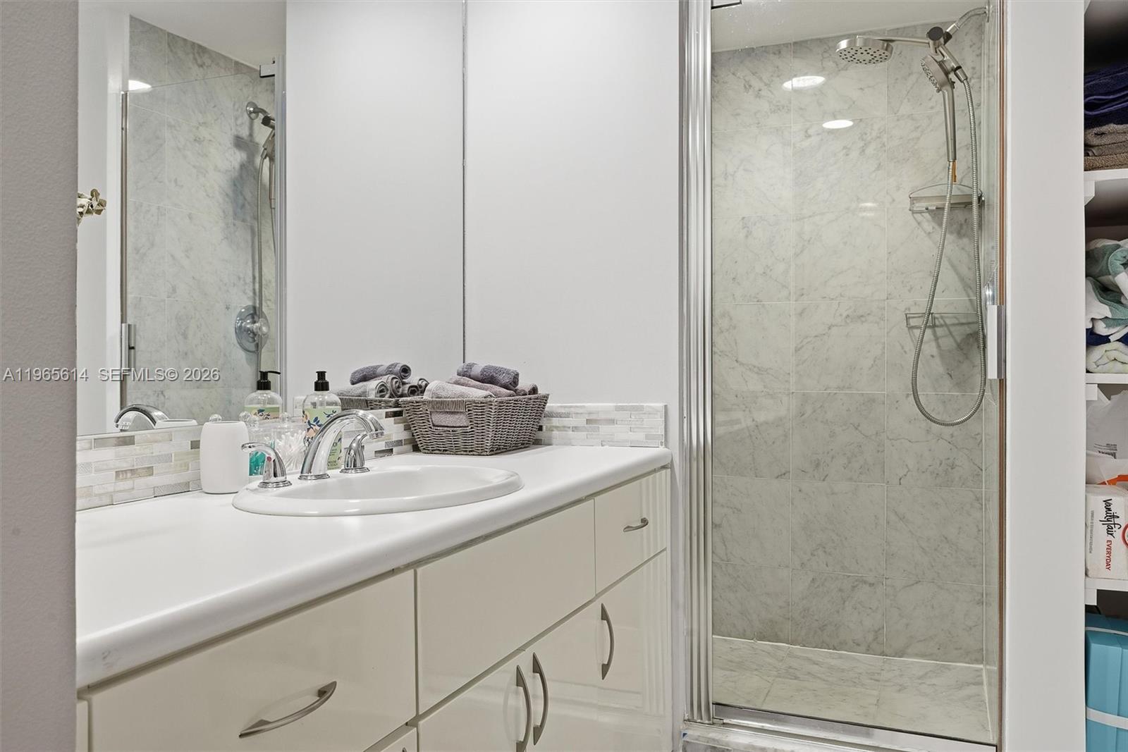 16485 Collins Ave #1034 Sunny Isles Beach, FL 33160