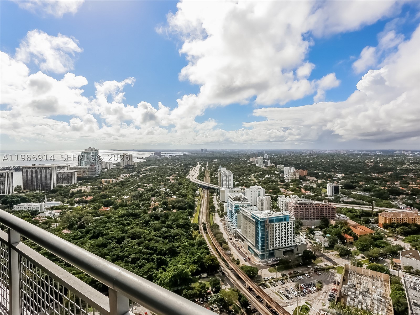 image Infinity at Brickell16