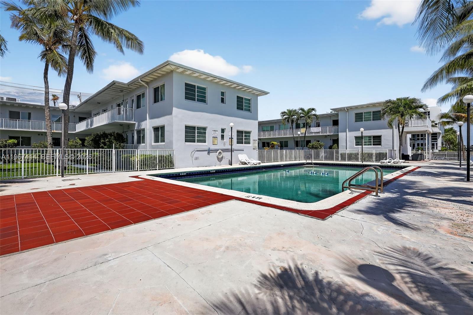 7207 Bay Dr #25 Miami Beach, FL 33141
