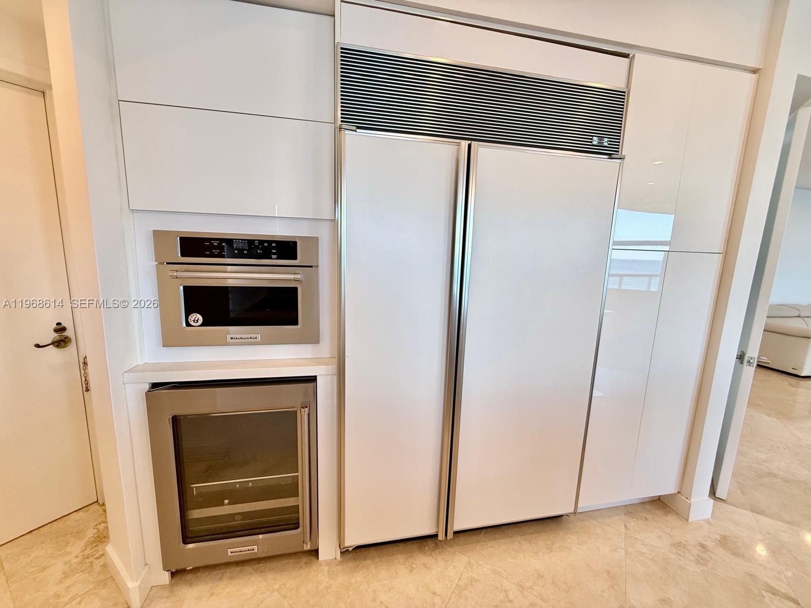 2100 N Ocean Blvd #12D Fort Lauderdale, FL 33305