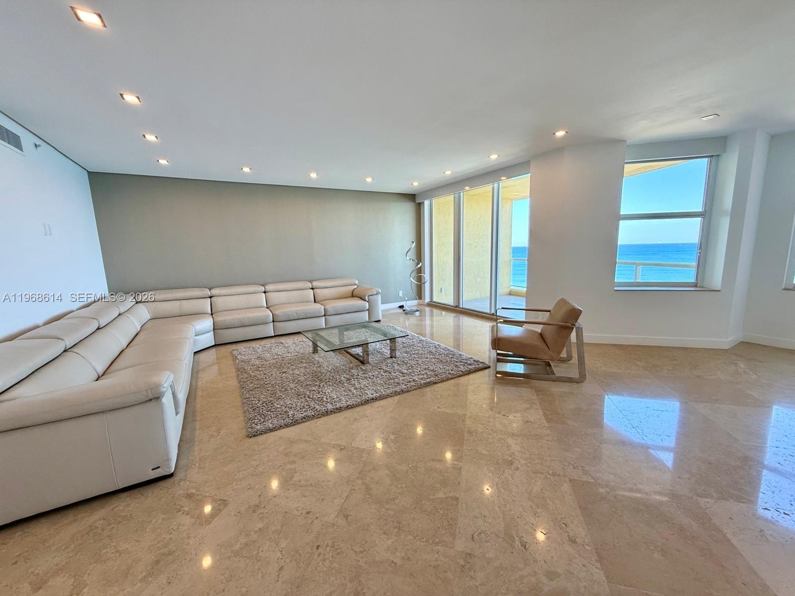 2100 N Ocean Blvd #12D Fort Lauderdale, FL 33305