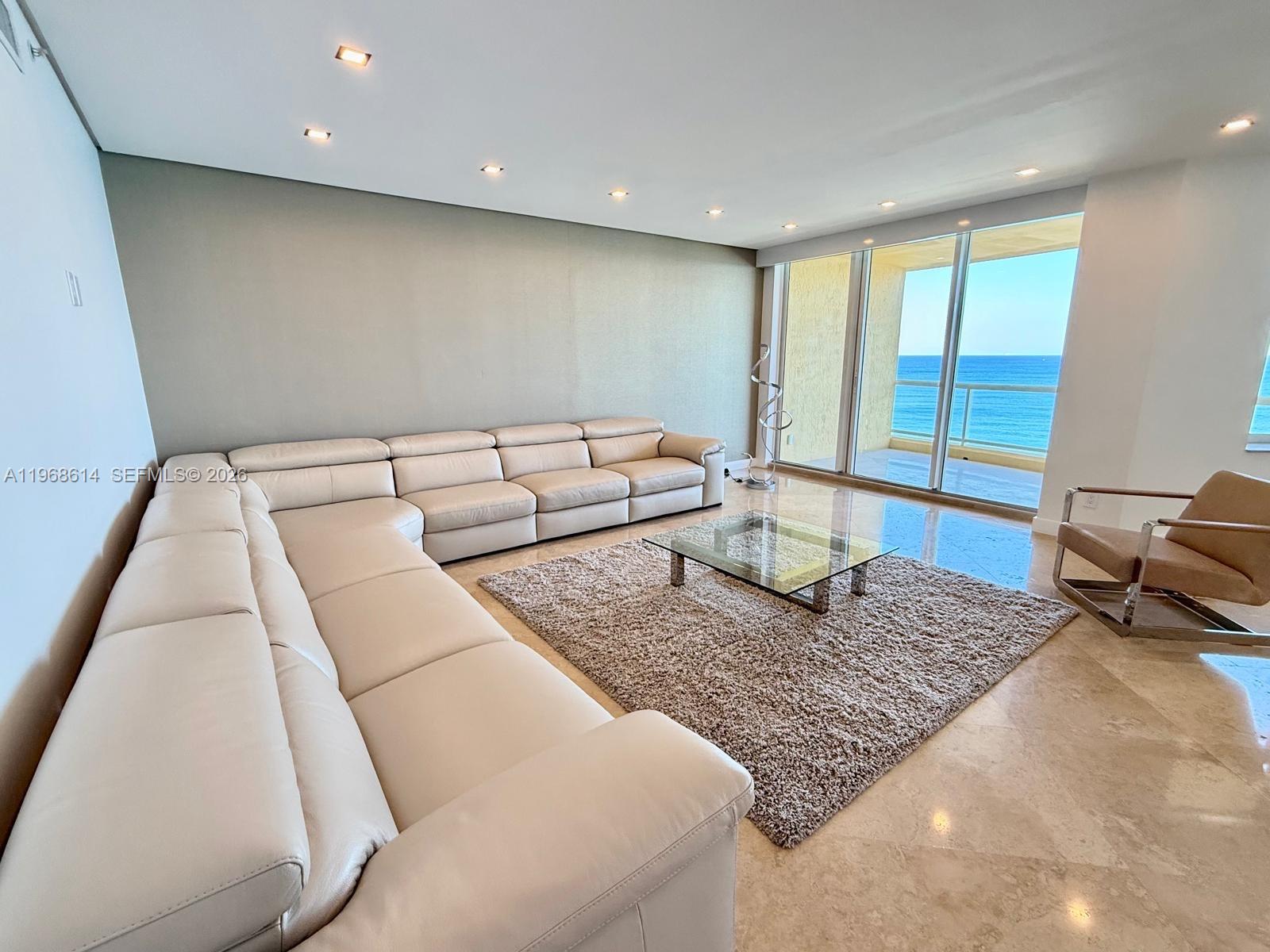 2100 N Ocean Blvd #12D Fort Lauderdale, FL 33305