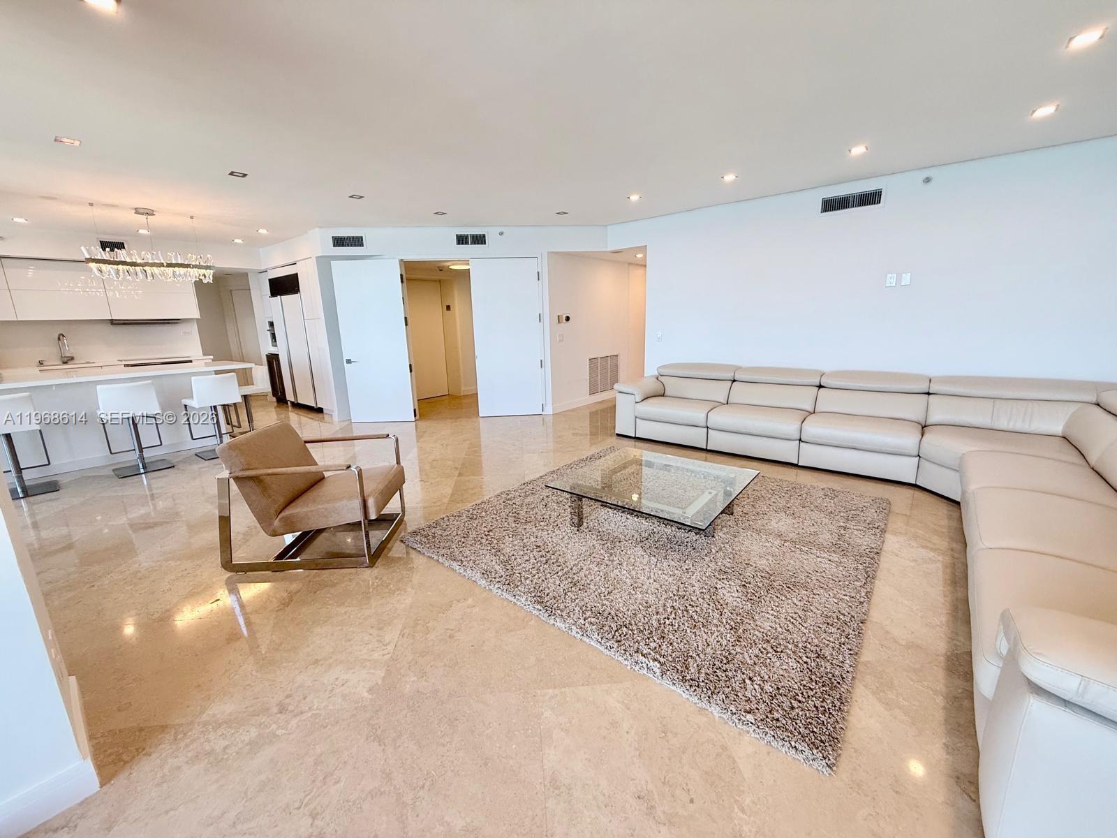 2100 N Ocean Blvd #12D Fort Lauderdale, FL 33305