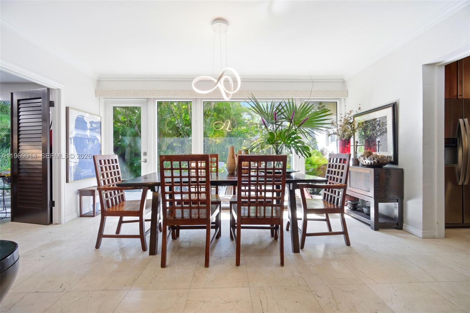 3730 Solana Rd Miami, FL 33133