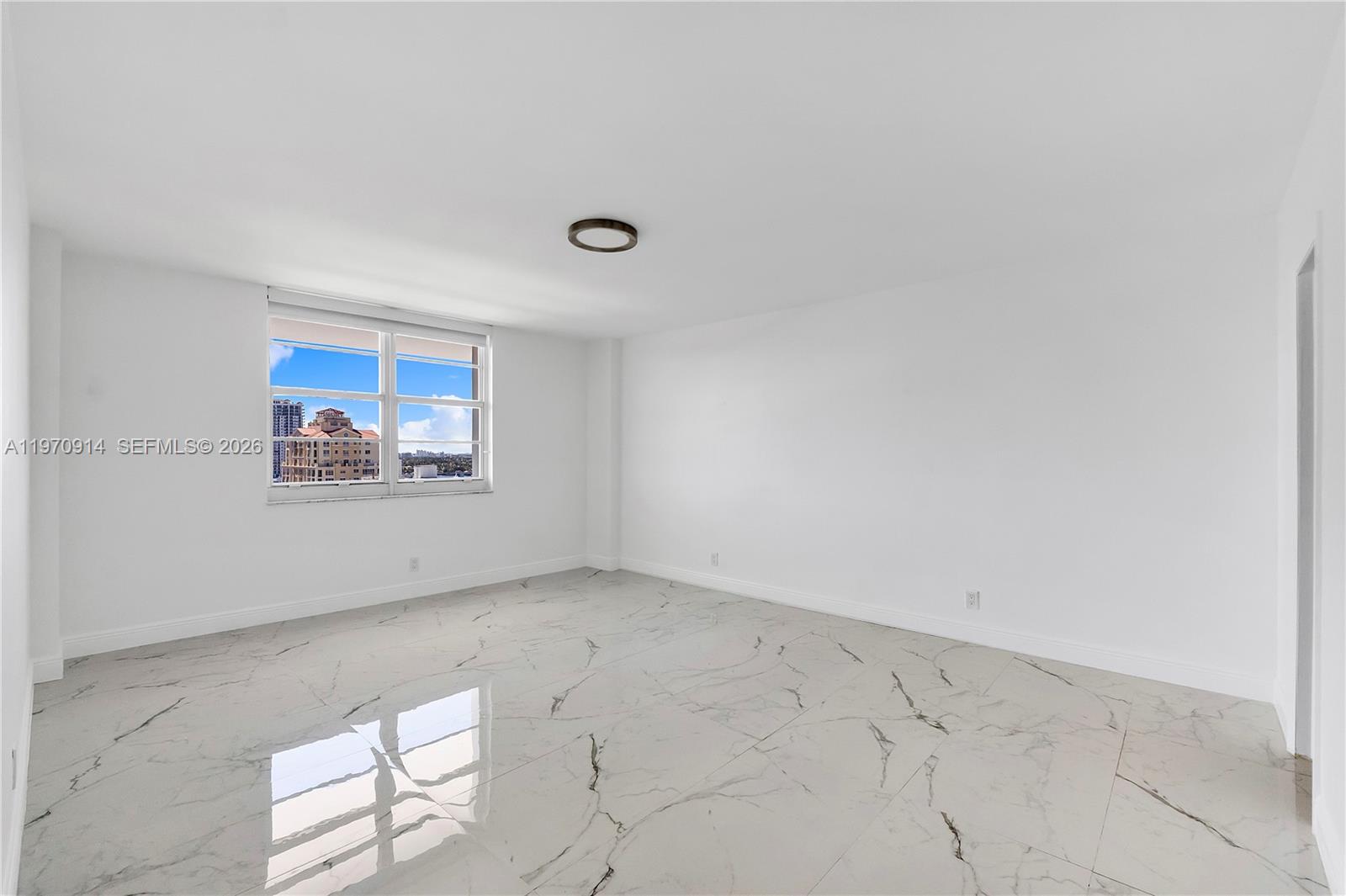 336 N Birch Rd #PH Fort Lauderdale, FL 33304