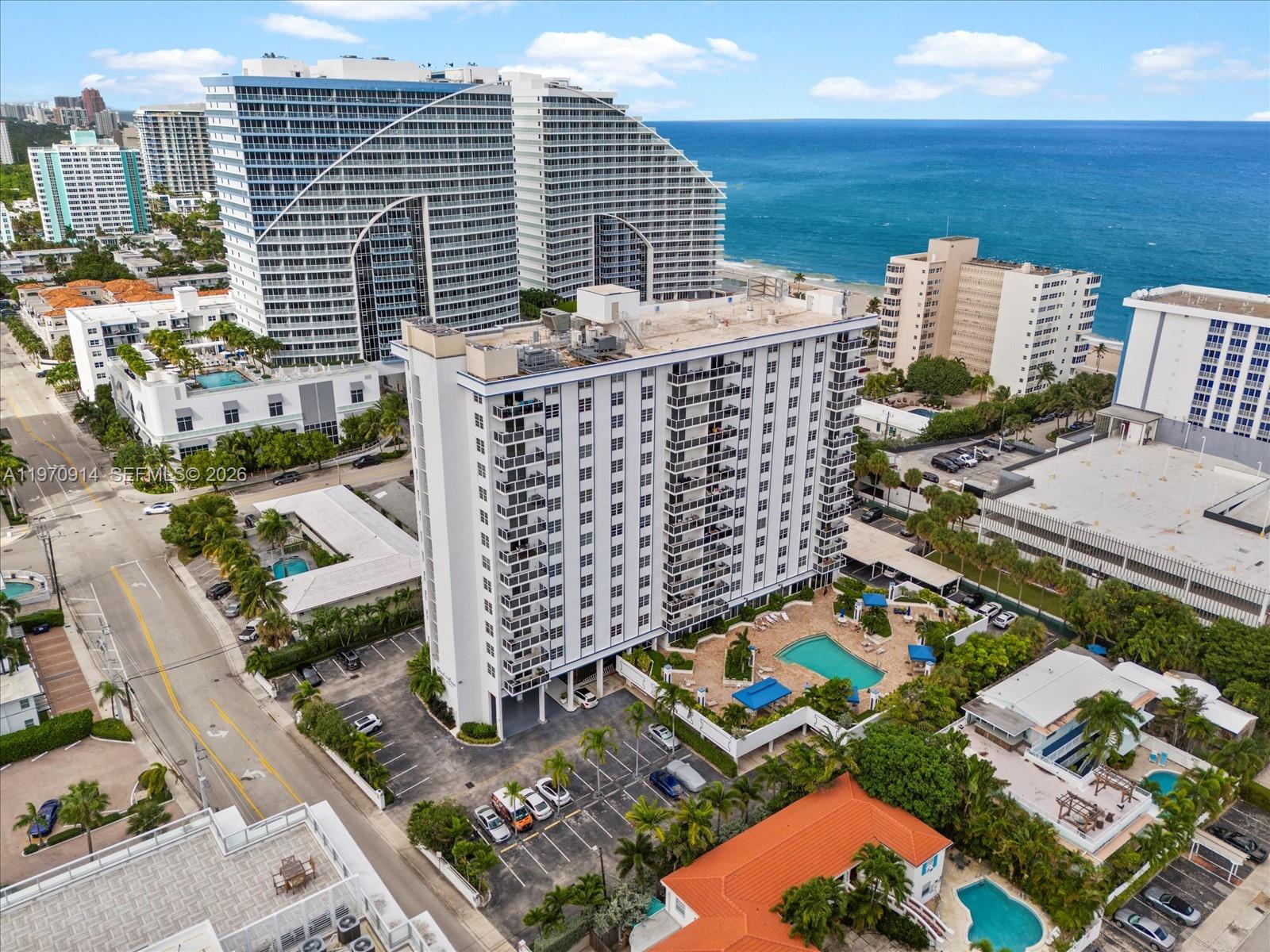 336 N Birch Rd #PH Fort Lauderdale, FL 33304