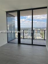 image Brickell Flatiron19