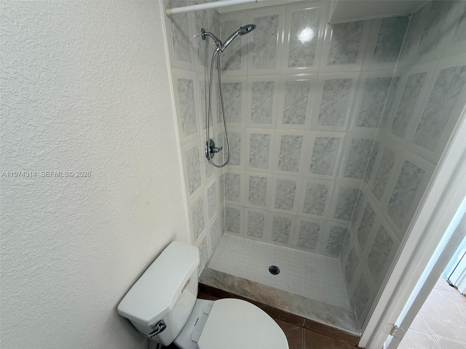 1612 NE 169th St #1 North Miami Beach, FL 33162