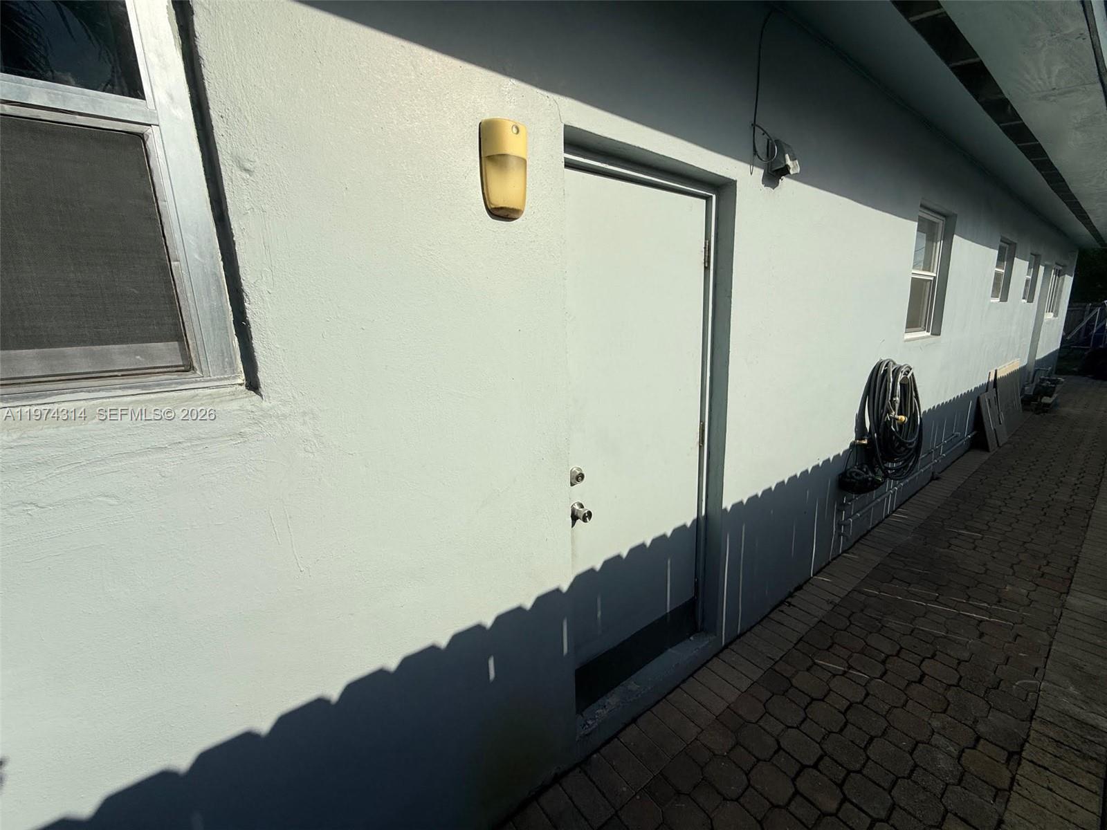 1612 NE 169th St #1 North Miami Beach, FL 33162