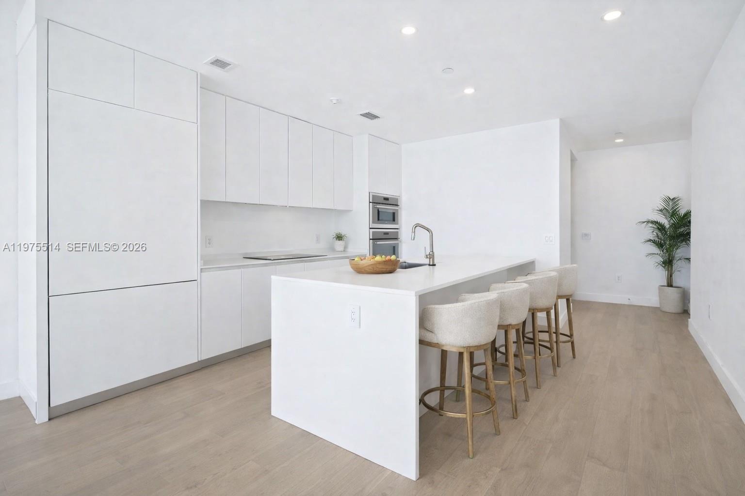 700 NE 24th St #805 Miami, FL 33137