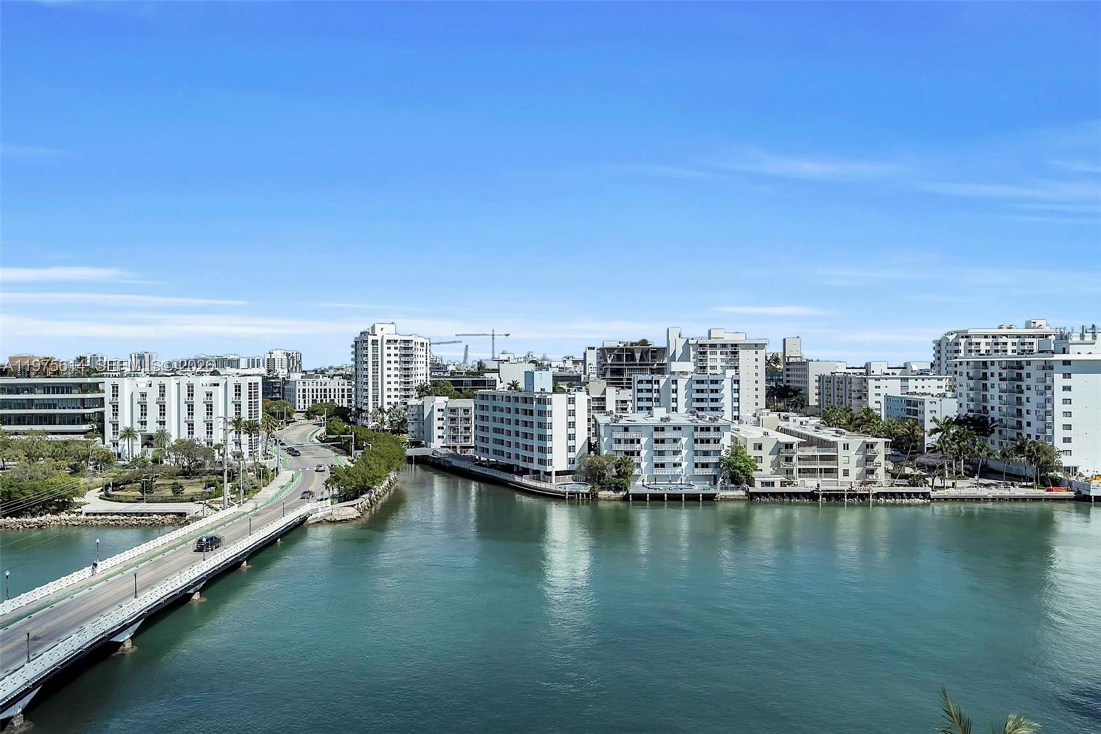 10 Venetian Way #904 Miami Beach, FL 33139