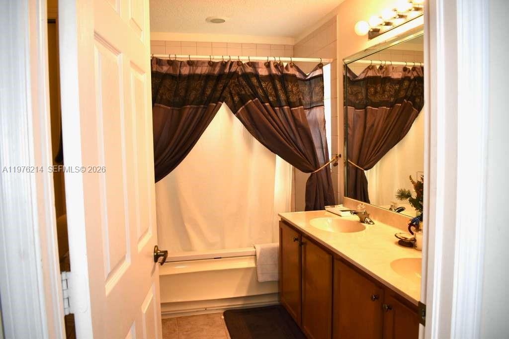 1084 SW Di Lido Ln Port St Lucie, FL 34953